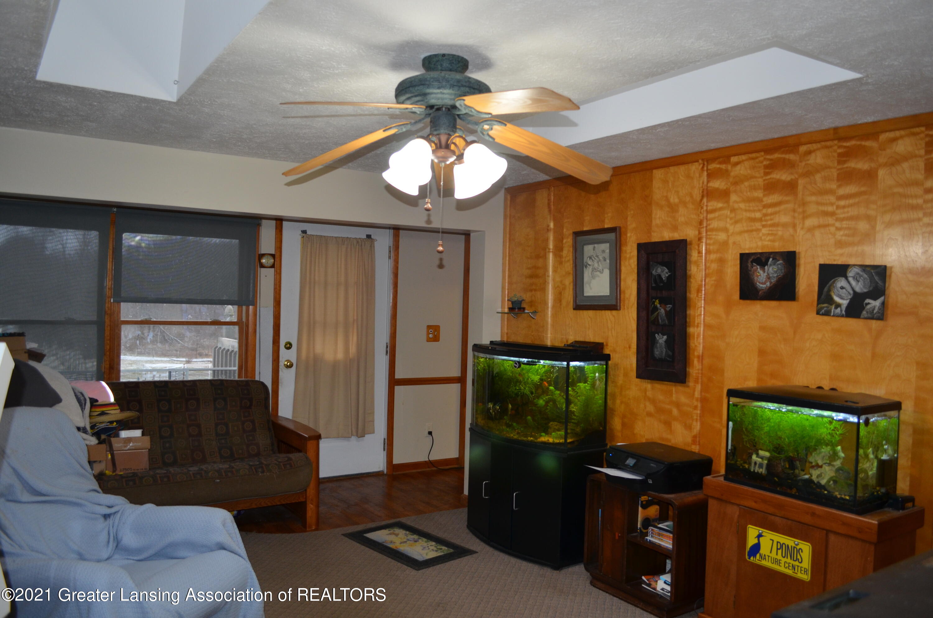 693 Grovenburg Road Mason, MI 48854 - Photo 60 of 64 Living Room