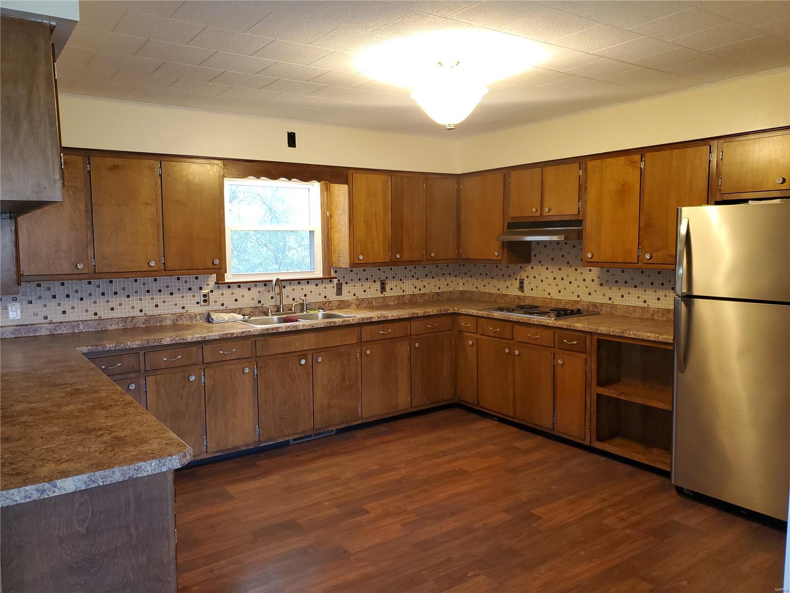 4051 State Rte 150 Chester, IL 62233 - Photo 2 of 55