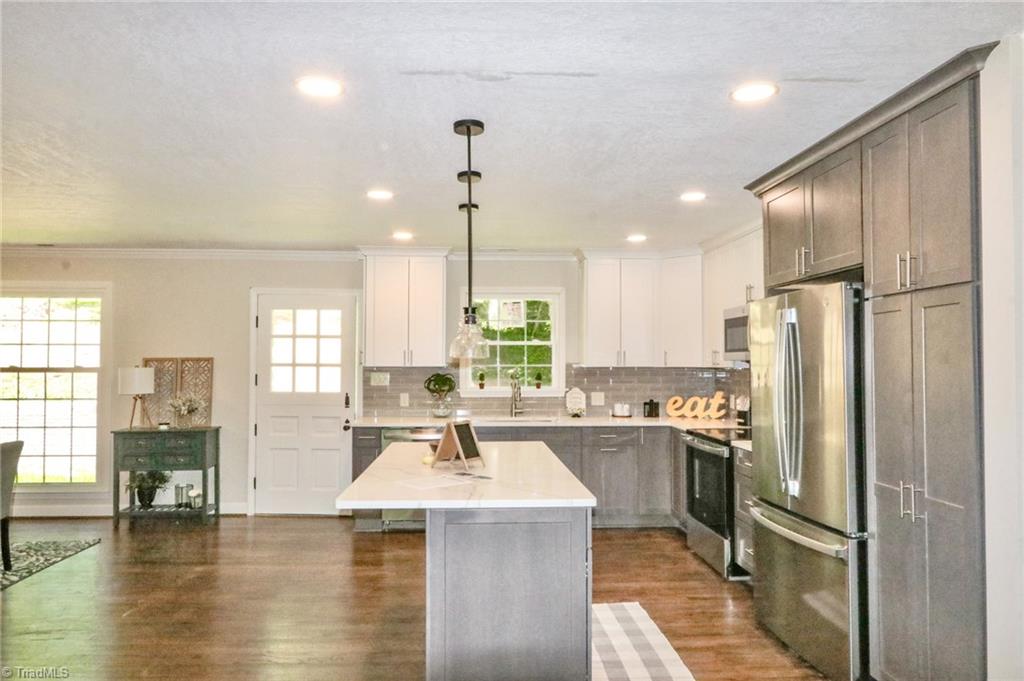 125 Dutchman Creek Road Elkin, NC 28621 - Photo 16 of 45