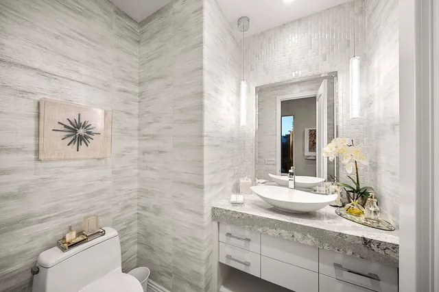 $2,350,000 | 76054 Via Saturnia, Indian Wells, CA 92210