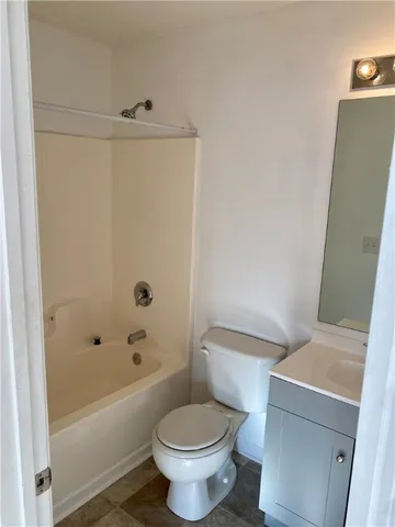 $259,900 | 2 Sturbridge Court, Belton, SC 29627