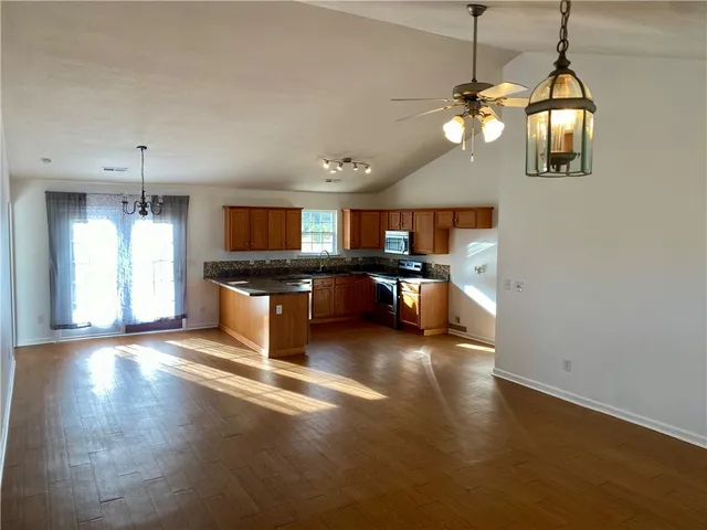 $259,900 | 2 Sturbridge Court, Belton, SC 29627