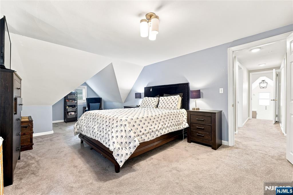 680 Northumberland Road Teaneck, NJ 07666 - Photo 21 of 42 Gallery Image 21