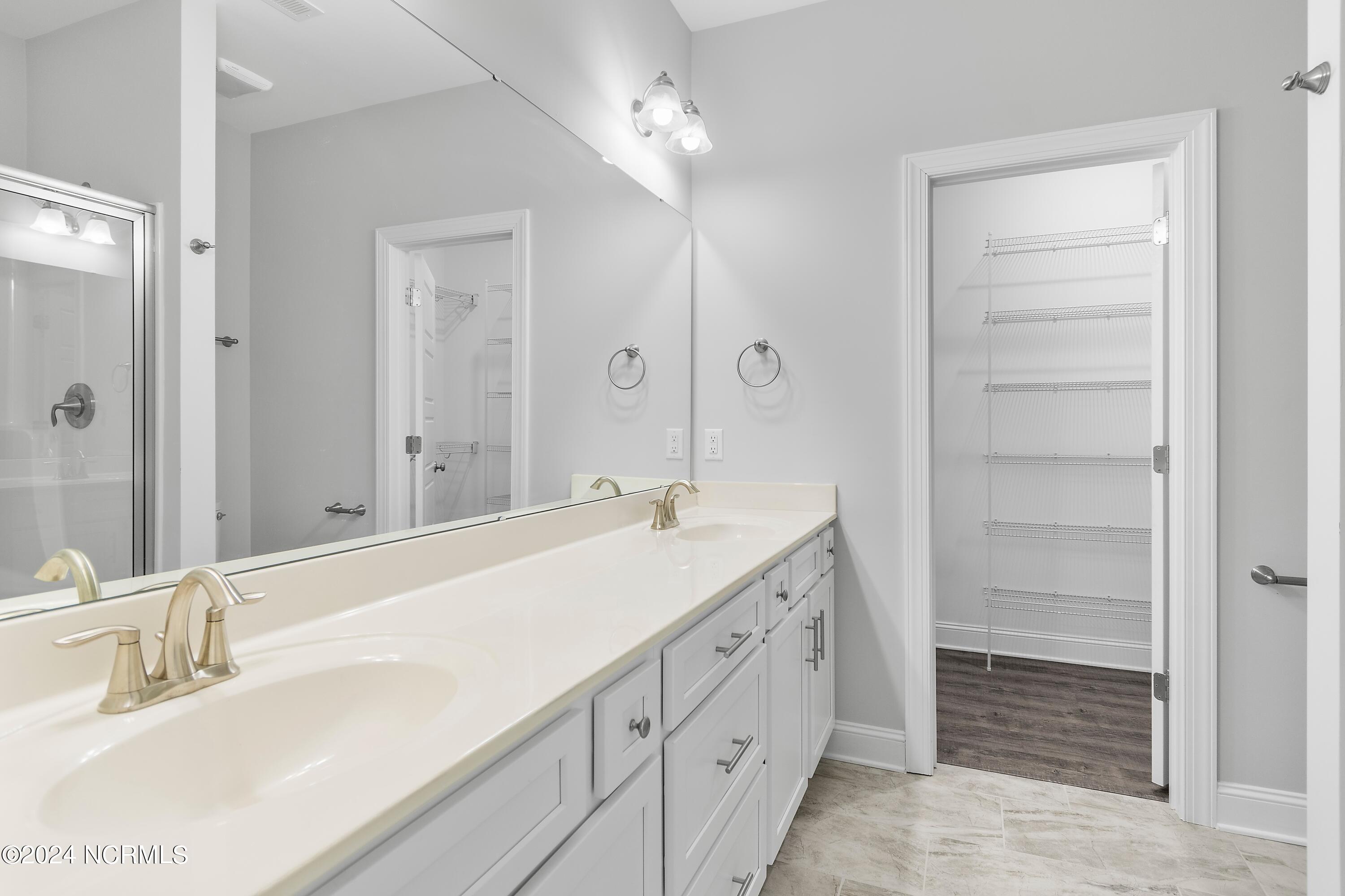 748 Edgewood Road Southport, NC 28461 - Photo 27 of 68 748EdgewoodRd - 35