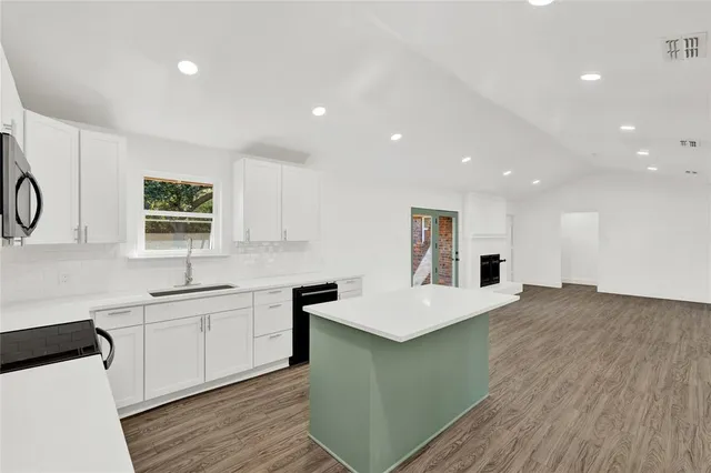 $349,000 | 4724 Mackey Drive, North Richland Hills, TX 76180