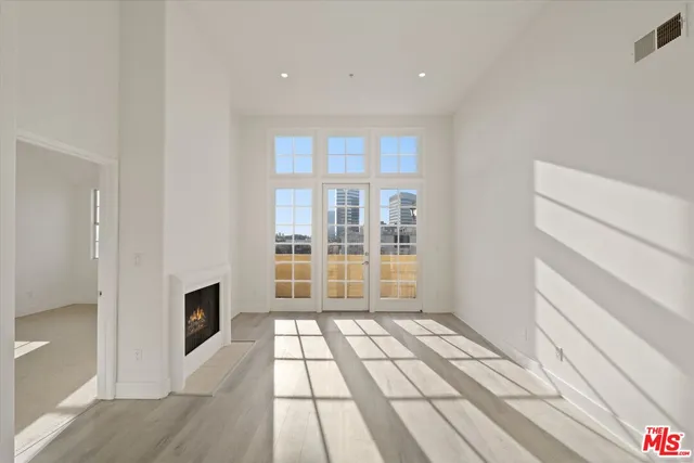 $4,500 | 1225 Armacost Avenue, Unit 304, Los Angeles, CA 90025