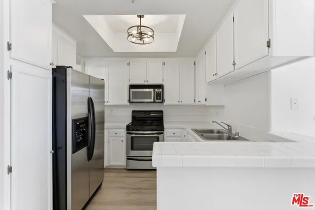 $4,500 | 1225 Armacost Avenue, Unit 304, Los Angeles, CA 90025