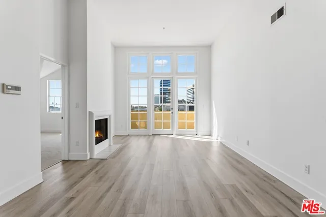 $4,500 | 1225 Armacost Avenue, Unit 304, Los Angeles, CA 90025