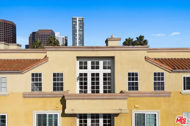 $4,500 | 1225 Armacost Avenue, Unit 304, Los Angeles, CA 90025