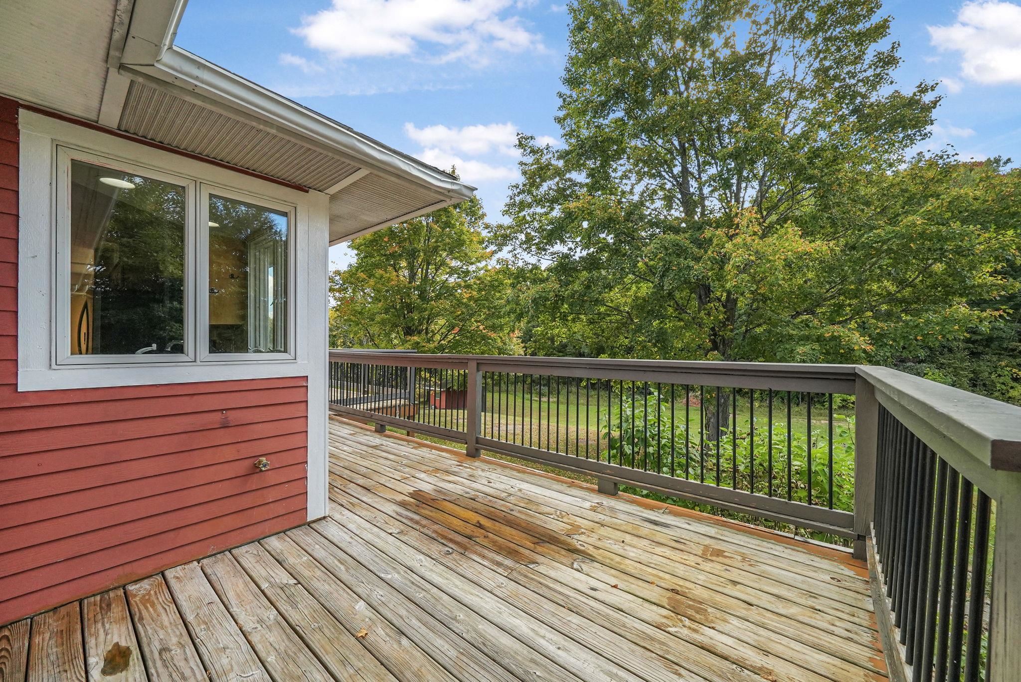 9750 East Solem Road Suttons Bay, MI 49682 - Photo 9 of 76 1939485-3d5aad76-ed53-4758-a01d-73fa08971f15.JPG