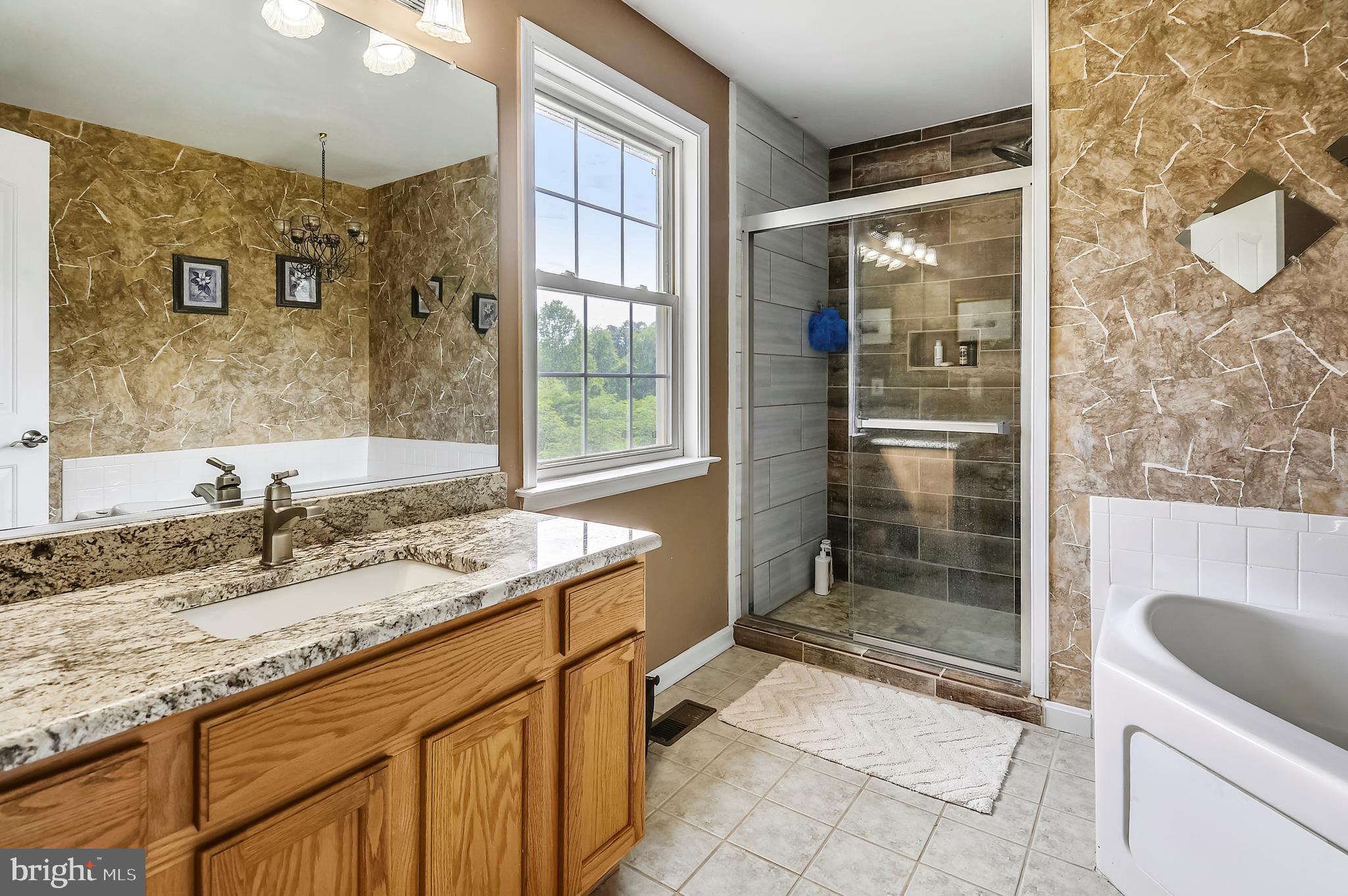 5300 Sheridan Point Road Prince Frederick, MD 20678 - Photo 12 of 50 Updated MST Bath-Soak-in tub-Separate Shower