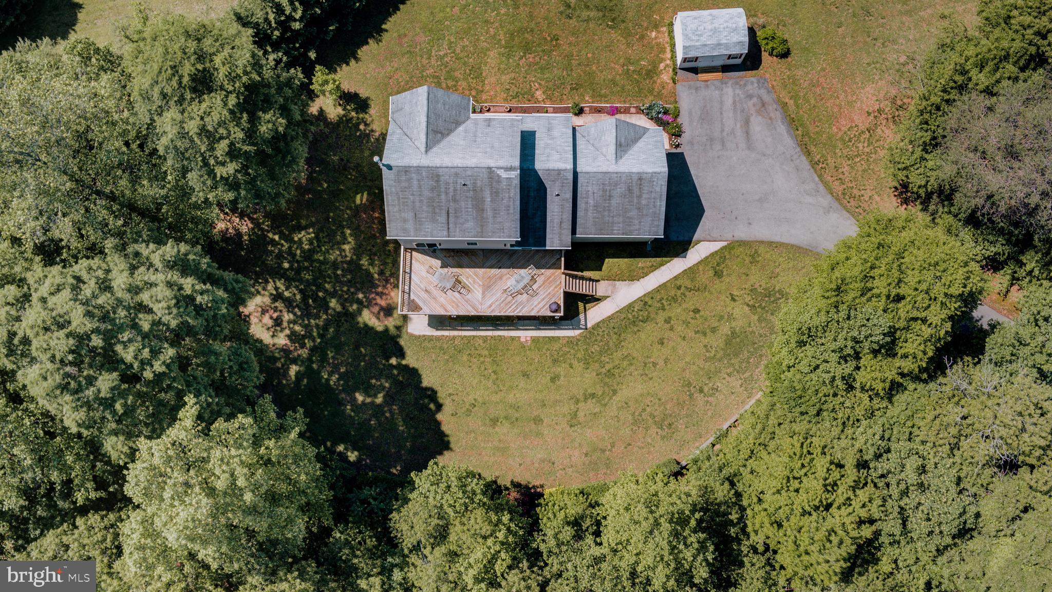 5300 Sheridan Point Road Prince Frederick, MD 20678 - Photo 28 of 50 Aerial view-yard w/tree swing & Horseshoe area