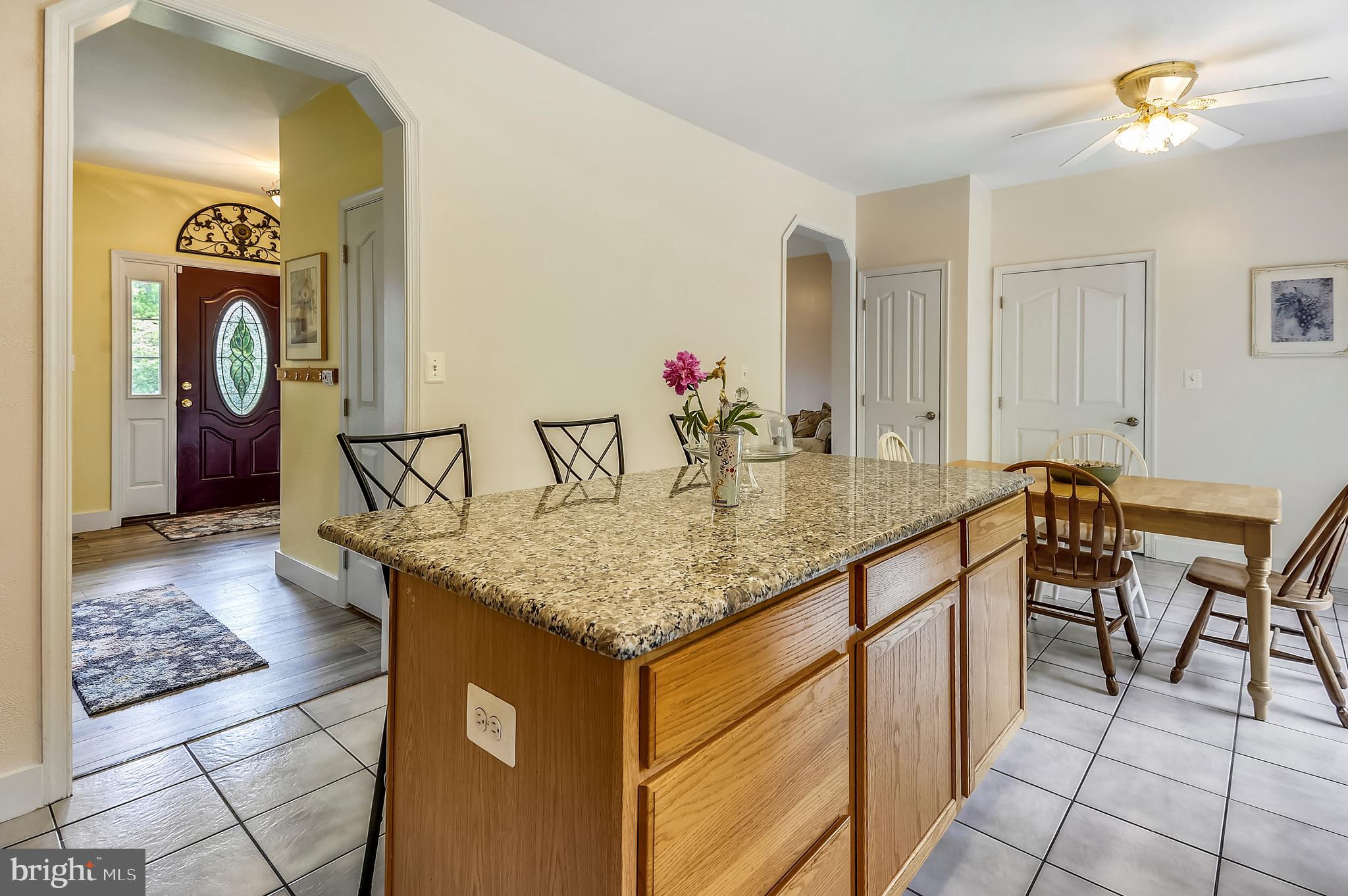 5300 Sheridan Point Road Prince Frederick, MD 20678 - Photo 35 of 50 Kit w/Pantry-Island-Recessed Lights