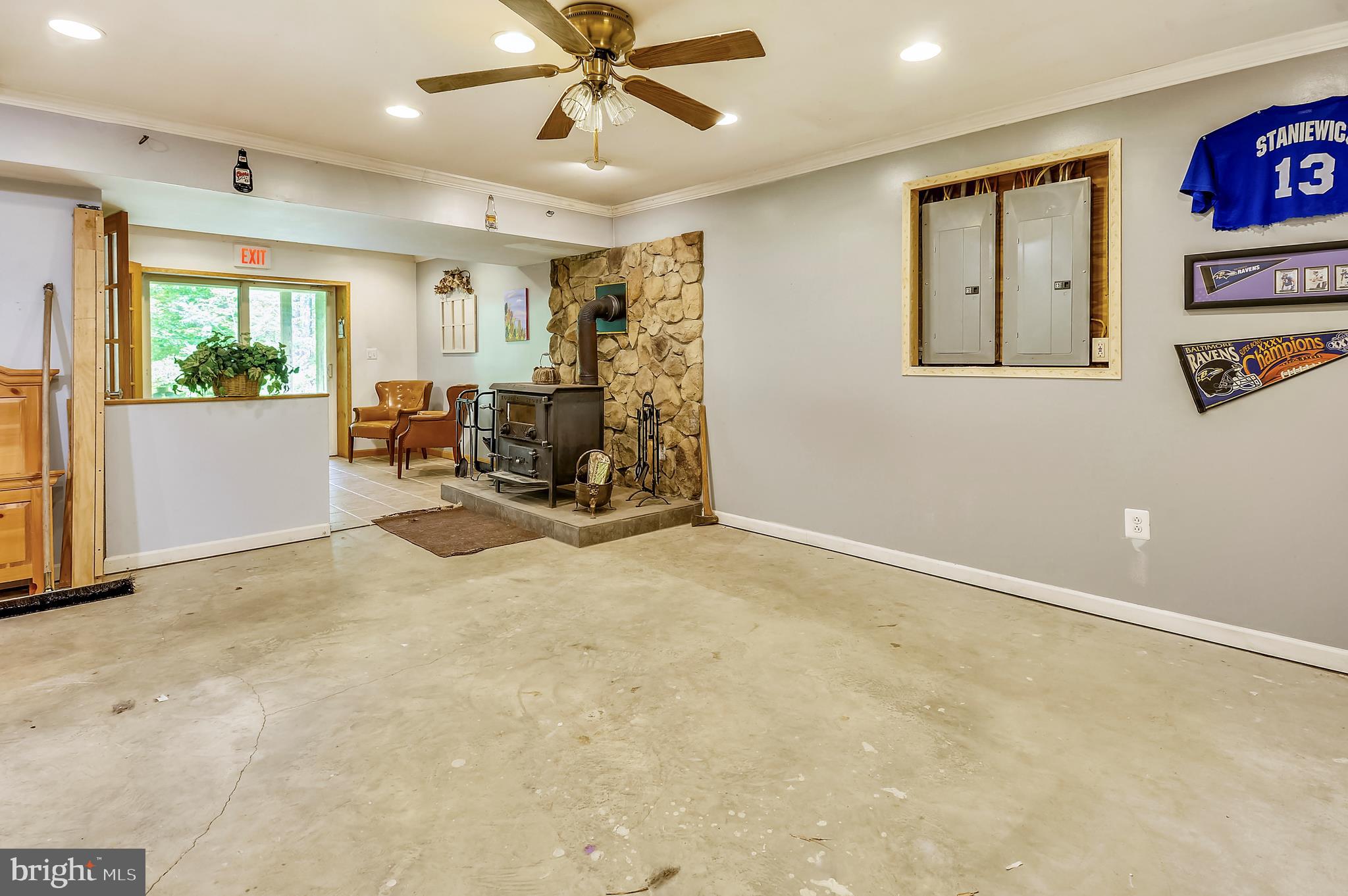 5300 Sheridan Point Road Prince Frederick, MD 20678 - Photo 44 of 50 Game/Rec room w/recessed lights & crown molding