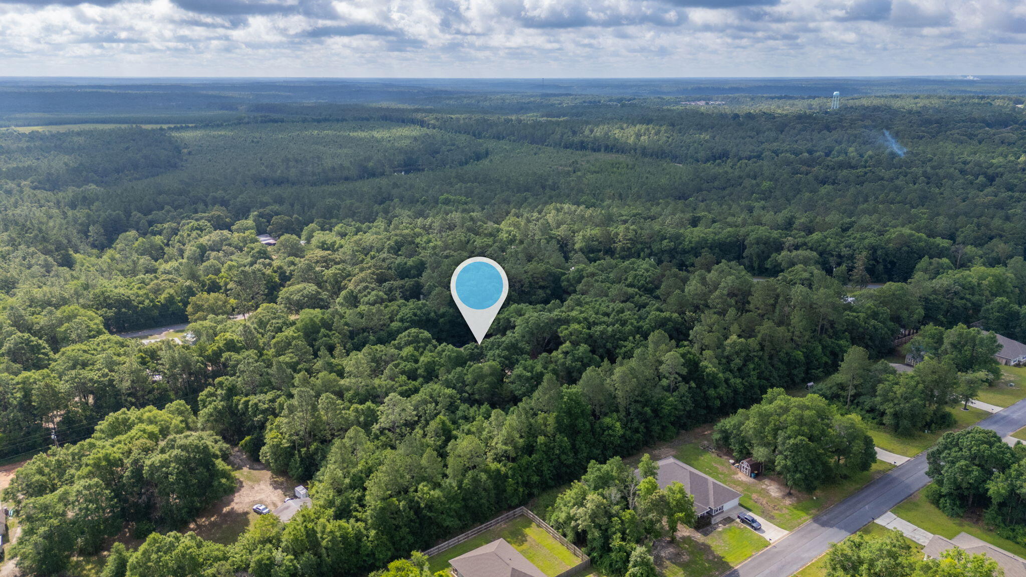 6256 Misty Lane Crestview, FL 32539 - Photo 37 of 39 a aerial view of a house with a yard