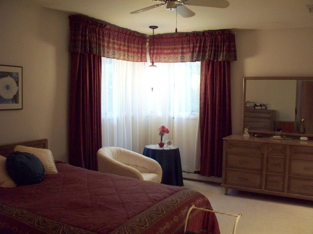 30 Crowningshield Road Worcester, MA 01604 - Photo 12 of 23 Gallery Image 12