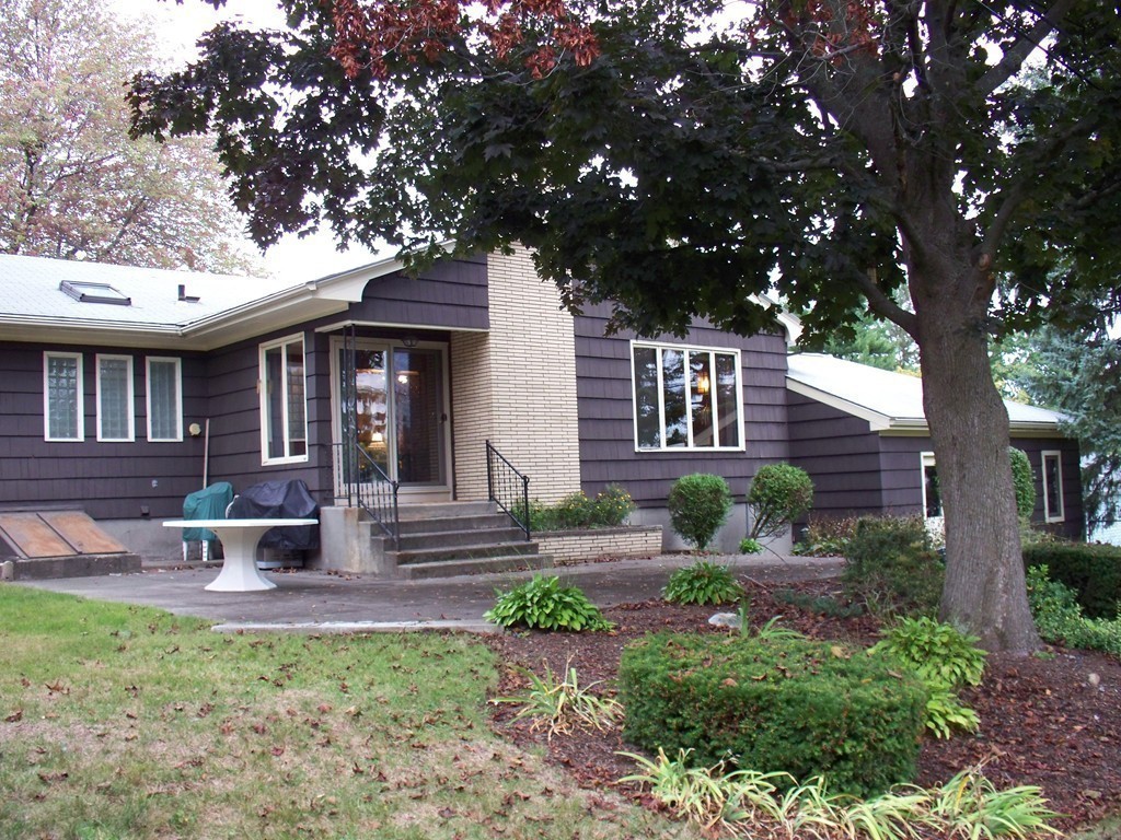 30 Crowningshield Road Worcester, MA 01604 - Photo 21 of 23 Gallery Image 21