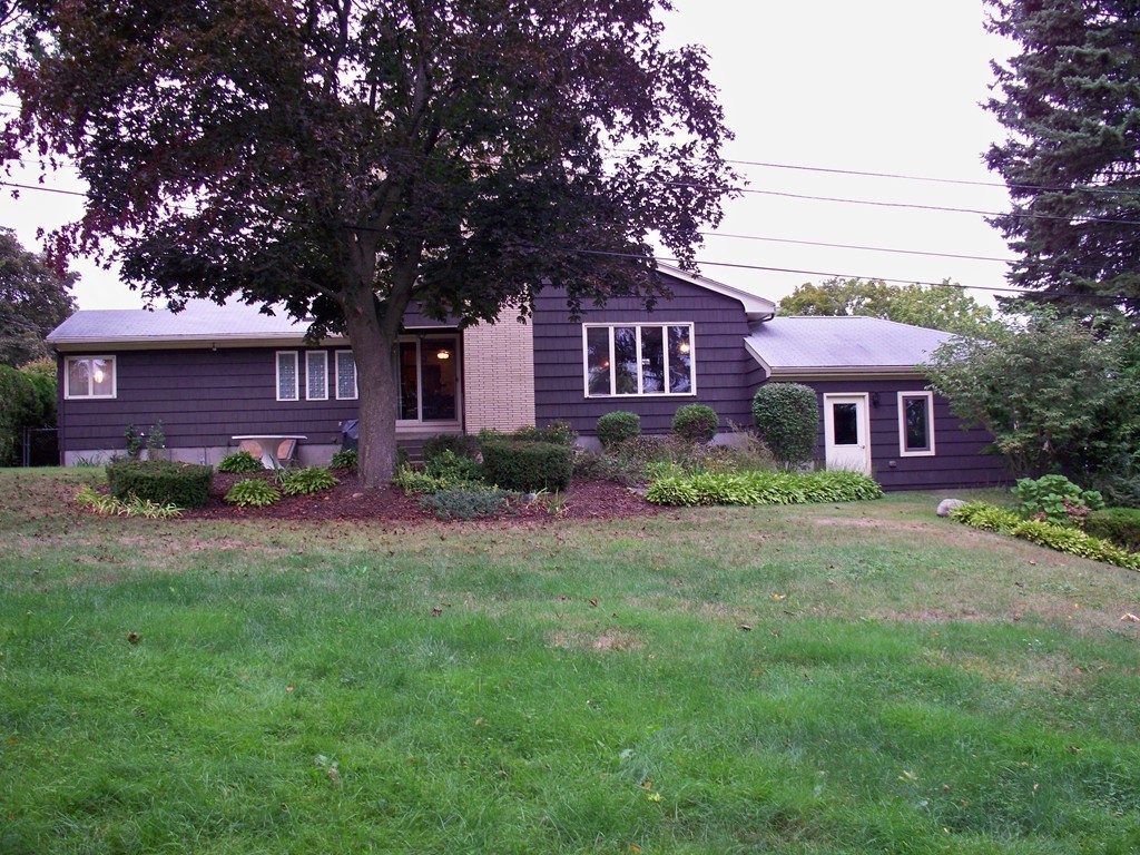 30 Crowningshield Road Worcester, MA 01604 - Photo 23 of 23 Gallery Image 23