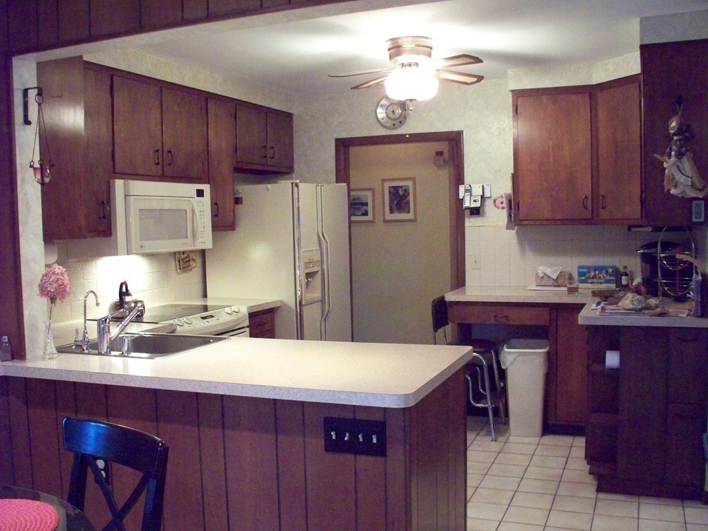 30 Crowningshield Road Worcester, MA 01604 - Photo 9 of 23 Gallery Image 9