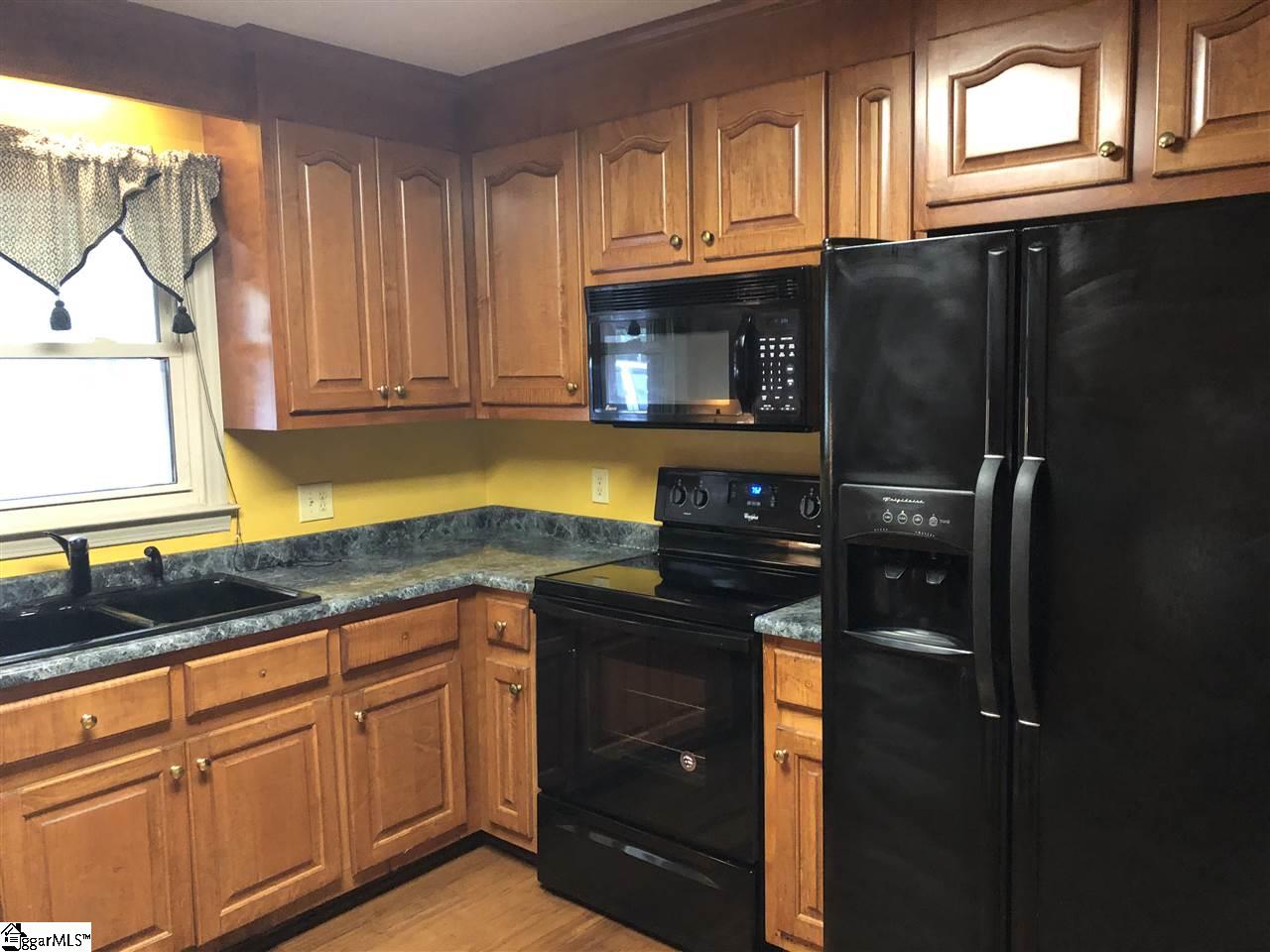 16 State Rd S-23-802 Greenville, SC 29611 - Photo 3 of 16 Gallery Image 3