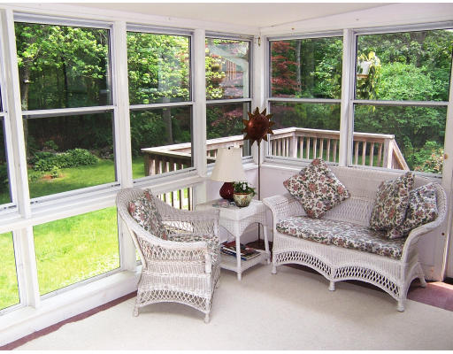 47 Winthrop Road Lexington, MA 02421 - Photo 7 of 11
