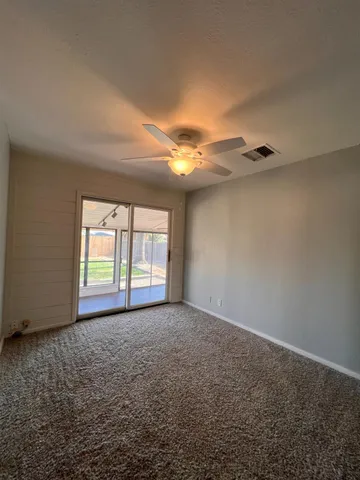 a view of empty room with window