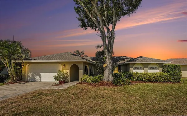 $675,000 | 10392 136th Street, Largo, FL 33774
