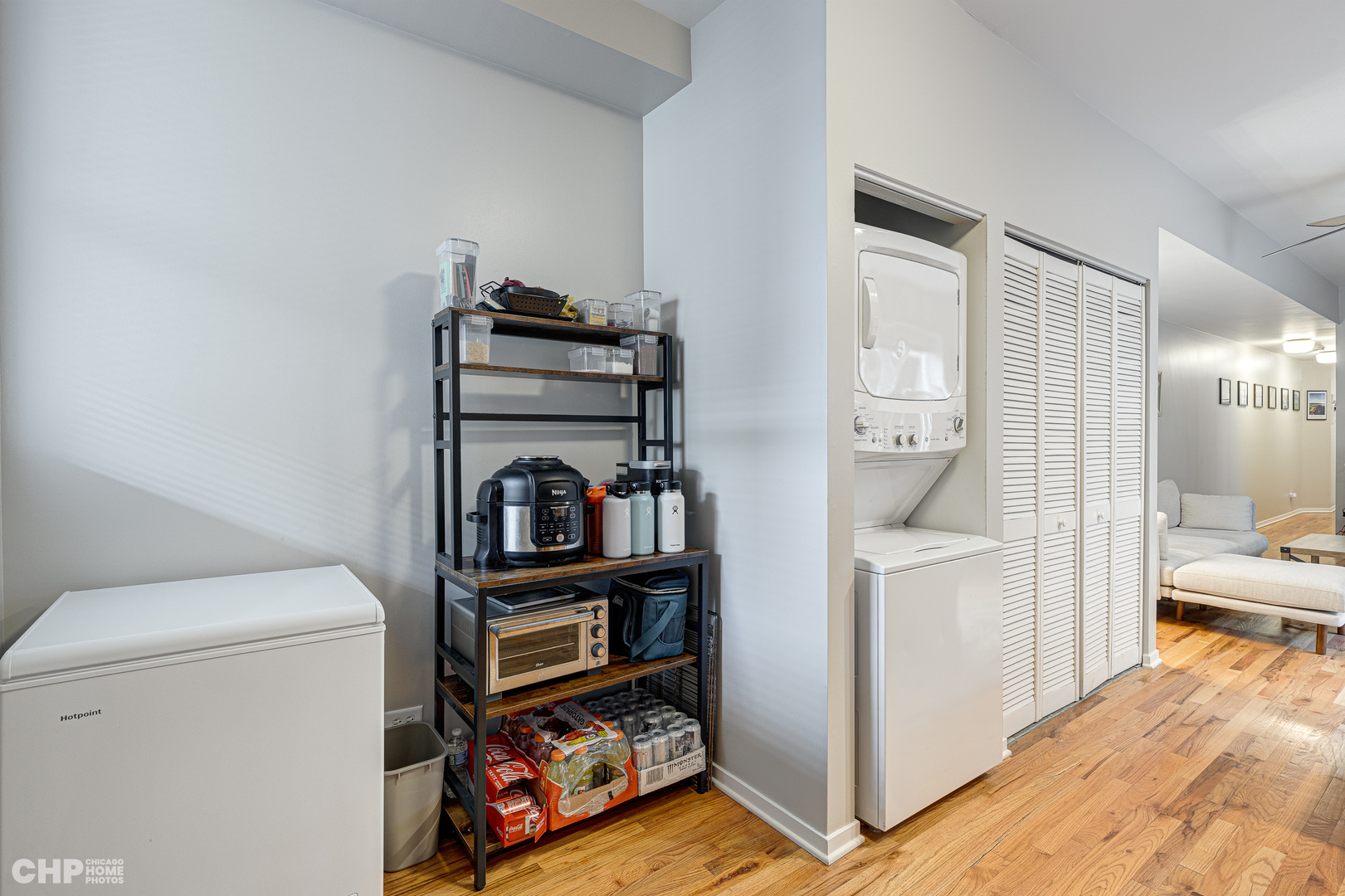 3124 West Cullom Avenue, Unit 2 Chicago, IL 60618 - Photo 9 of 16