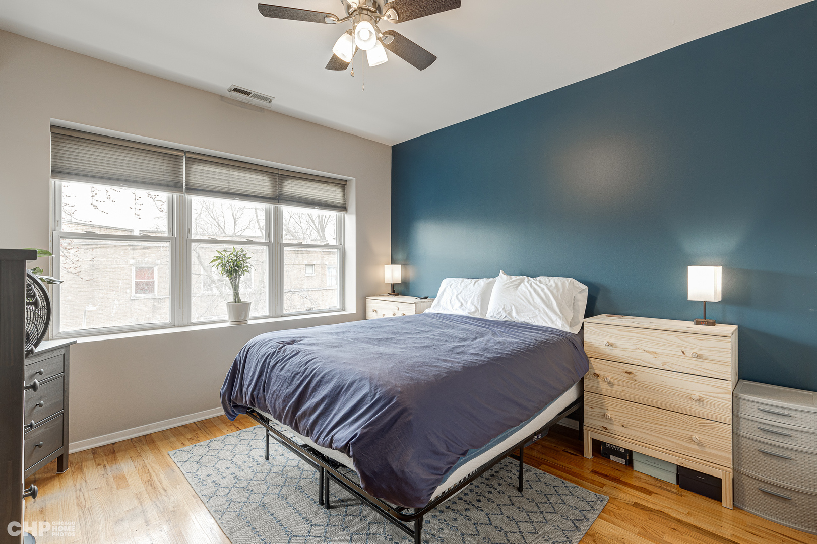3124 West Cullom Avenue, Unit 2 Chicago, IL 60618 - Photo 10 of 16