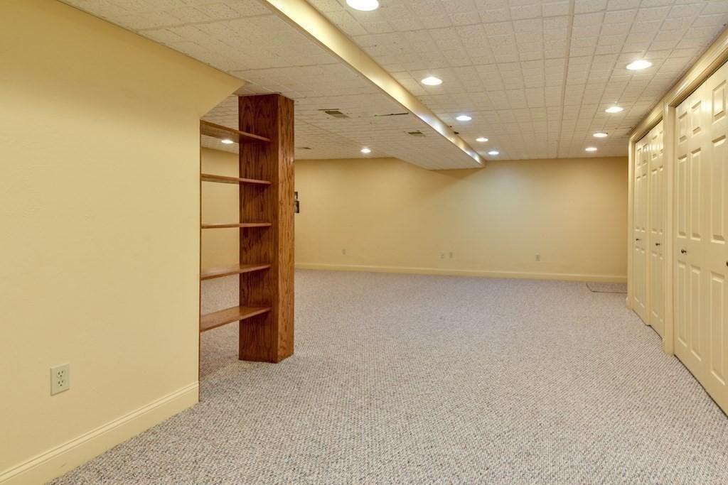 4 Kimball Road Hopkinton, MA 01748 - Photo 38 of 42 Gallery Image 38