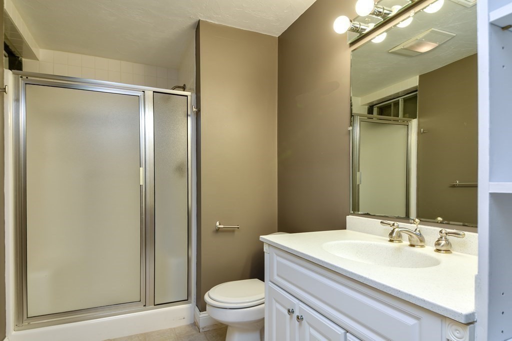 4 Kimball Road Hopkinton, MA 01748 - Photo 39 of 42 Gallery Image 39