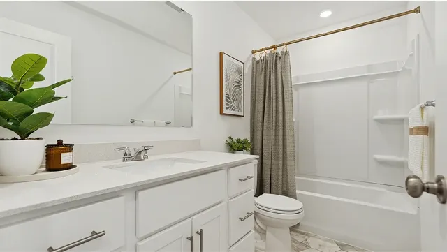 $2,445 | 2187 Tyrone Drive, Shakopee, MN 55379