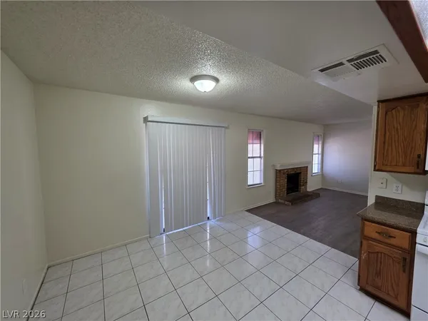 $1,165 | 6671 West Tropicana Avenue, Unit 103, Las Vegas, NV 89103