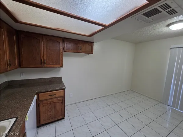 $1,165 | 6671 West Tropicana Avenue, Unit 103, Las Vegas, NV 89103