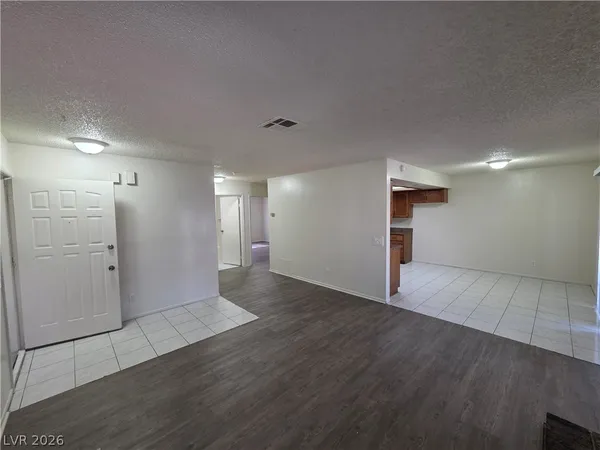 $1,165 | 6671 West Tropicana Avenue, Unit 103, Las Vegas, NV 89103