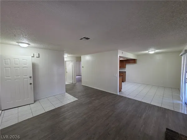 $1,165 | 6671 West Tropicana Avenue, Unit 103, Las Vegas, NV 89103