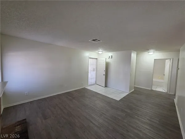 $1,165 | 6671 West Tropicana Avenue, Unit 103, Las Vegas, NV 89103