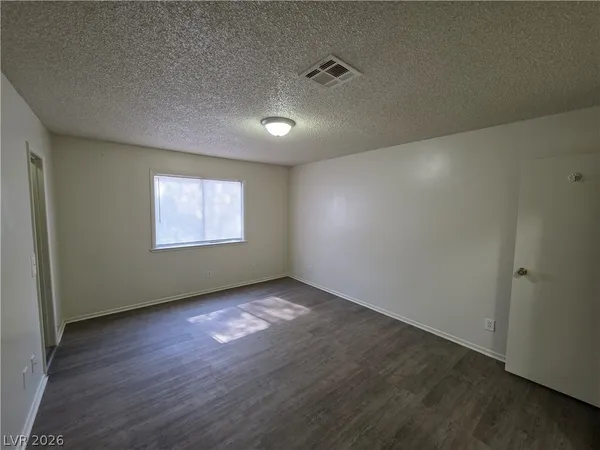 $1,165 | 6671 West Tropicana Avenue, Unit 103, Las Vegas, NV 89103
