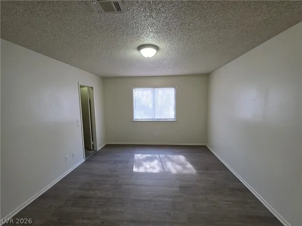 $1,165 | 6671 West Tropicana Avenue, Unit 103, Las Vegas, NV 89103