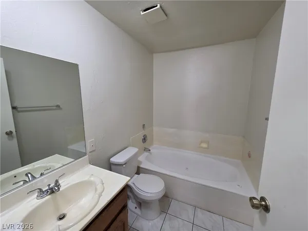 $1,165 | 6671 West Tropicana Avenue, Unit 103, Las Vegas, NV 89103