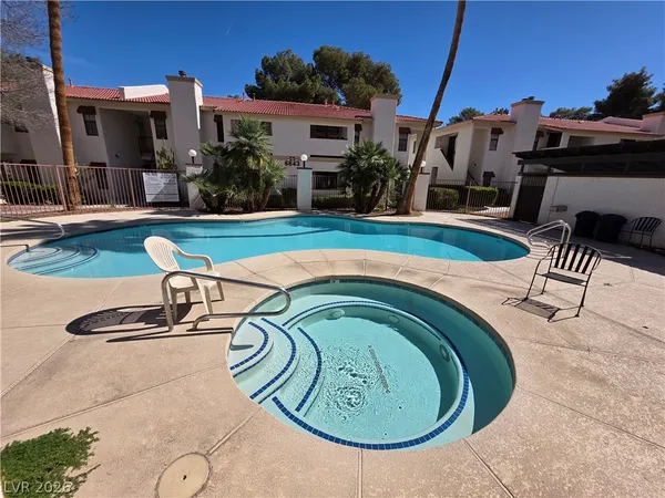 $1,165 | 6671 West Tropicana Avenue, Unit 103, Las Vegas, NV 89103