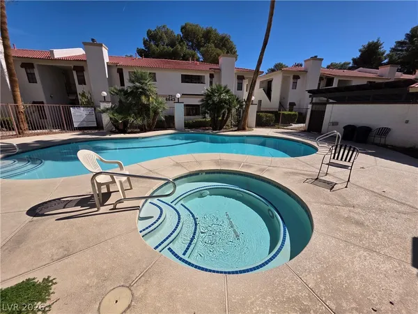 $1,165 | 6671 West Tropicana Avenue, Unit 103, Las Vegas, NV 89103