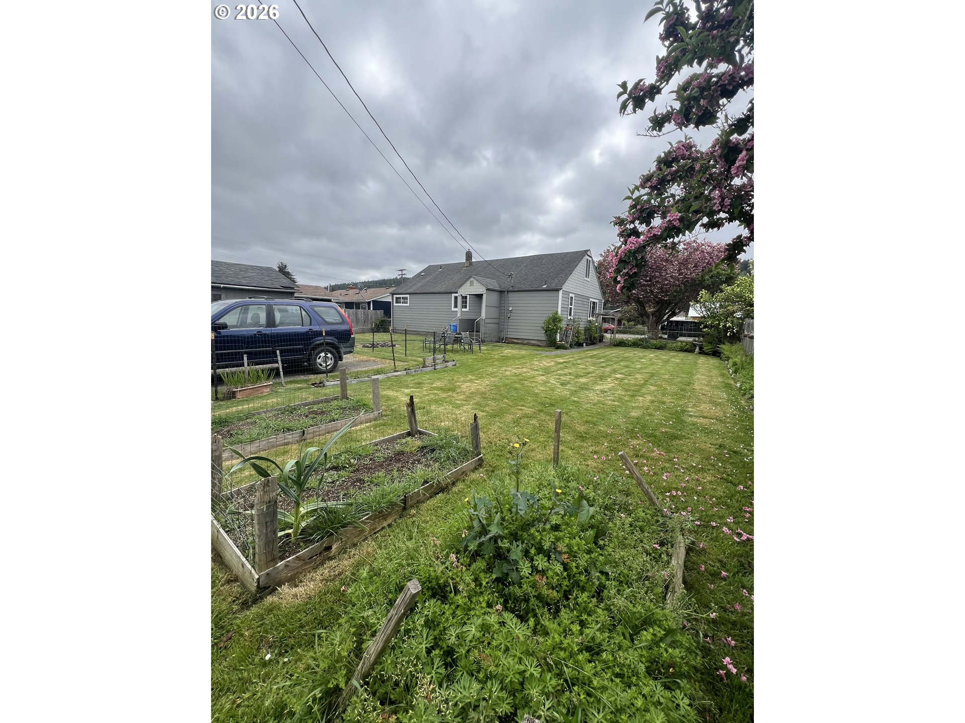 2035 Cedar Avenue Reedsport, OR 97467 - Photo 4 of 17