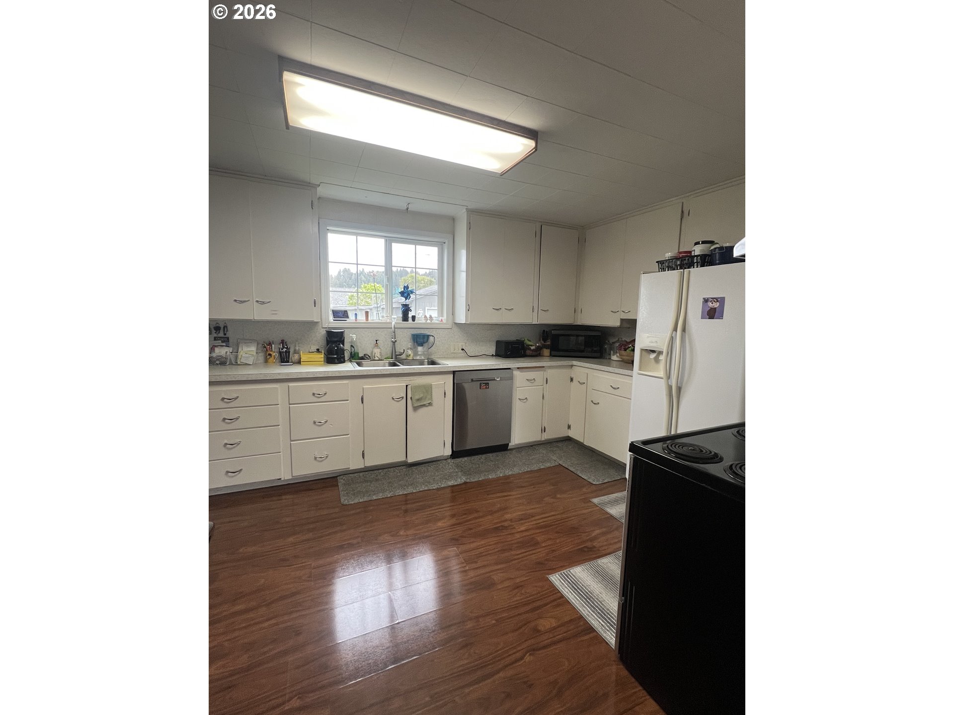 2035 Cedar Avenue Reedsport, OR 97467 - Photo 7 of 17
