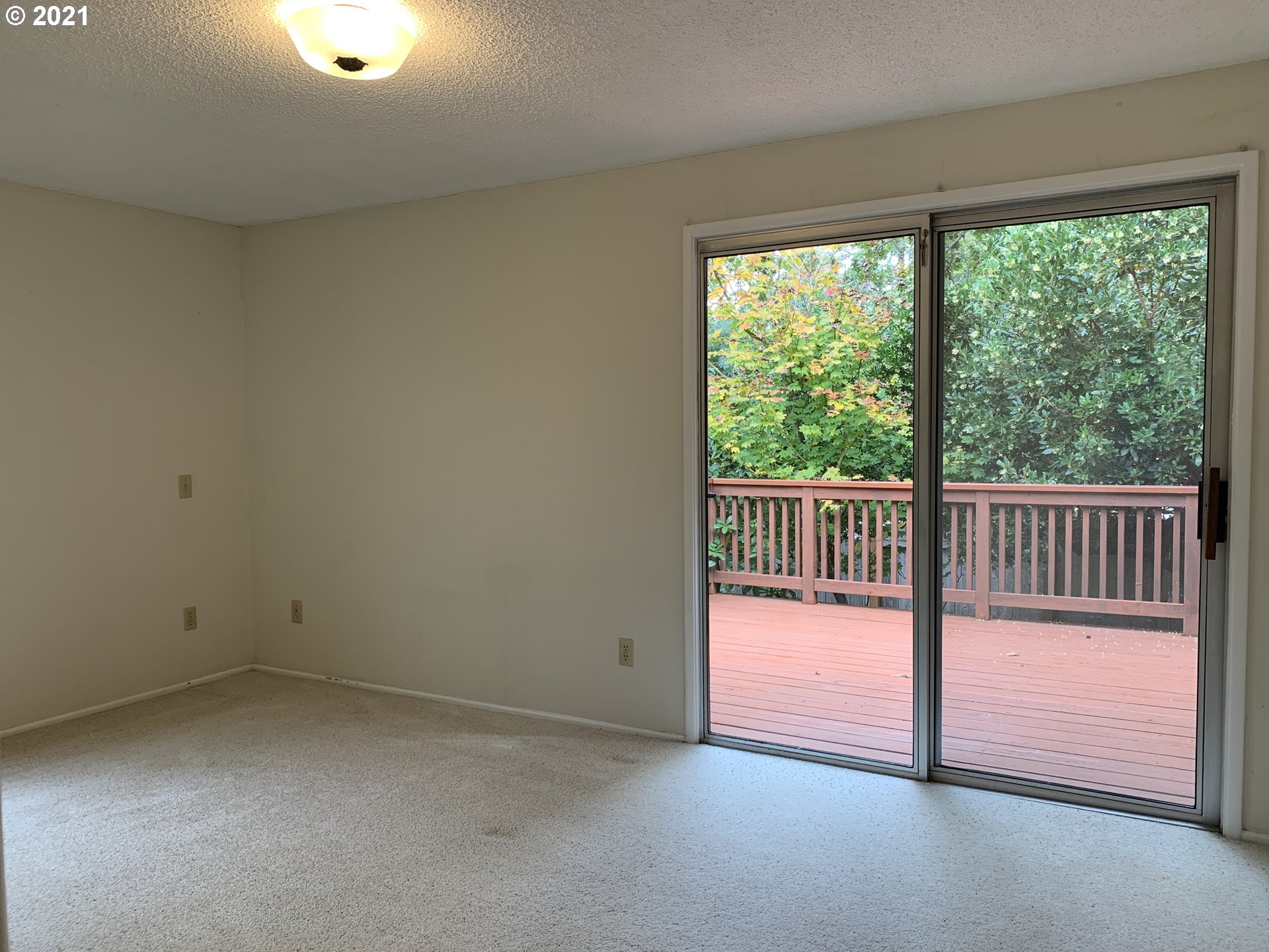 4629 Fox Hollow Road Eugene, OR 97405 - Photo 18 of 32 Gallery Image 18