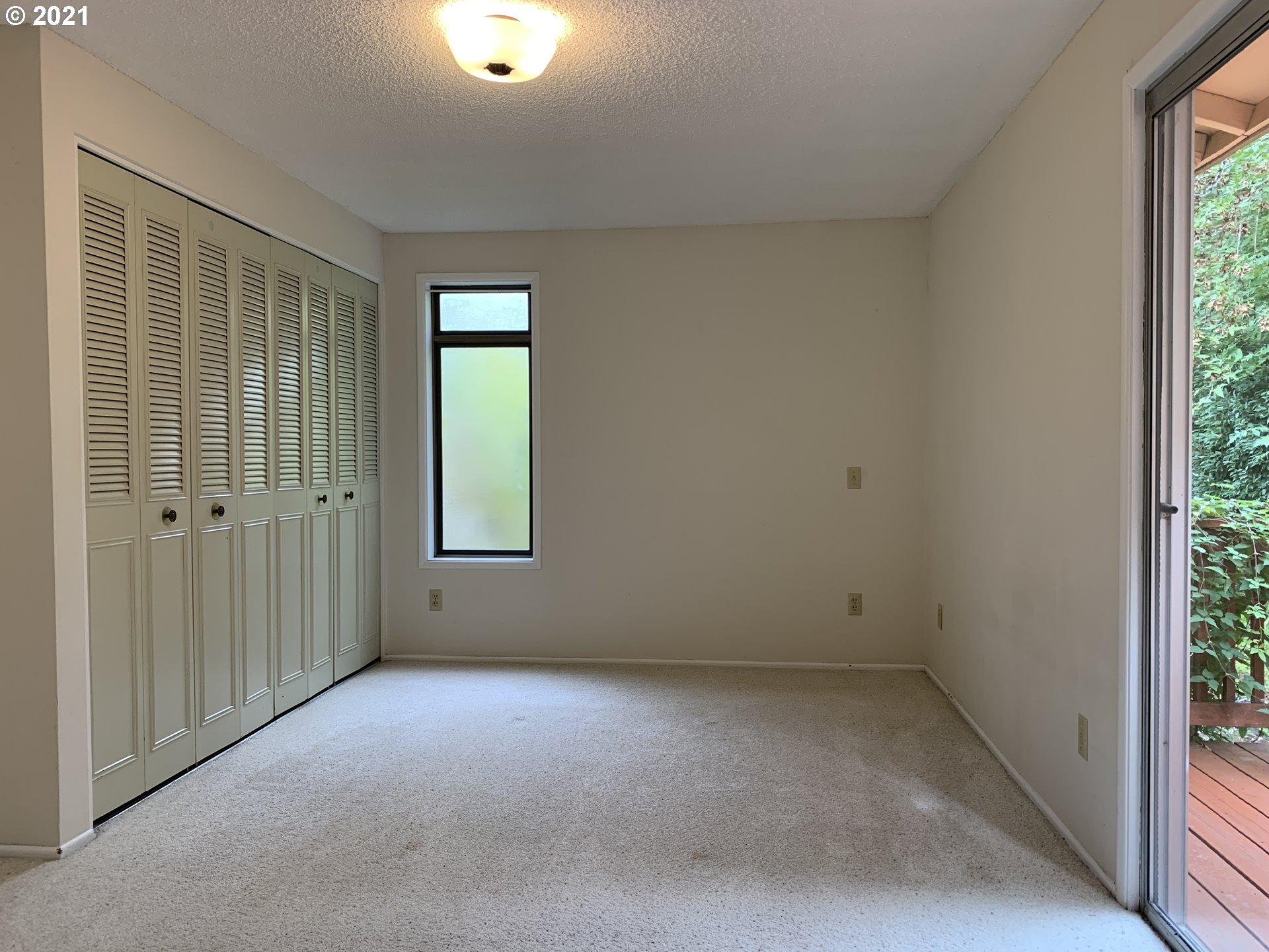 4629 Fox Hollow Road Eugene, OR 97405 - Photo 22 of 32 Gallery Image 22