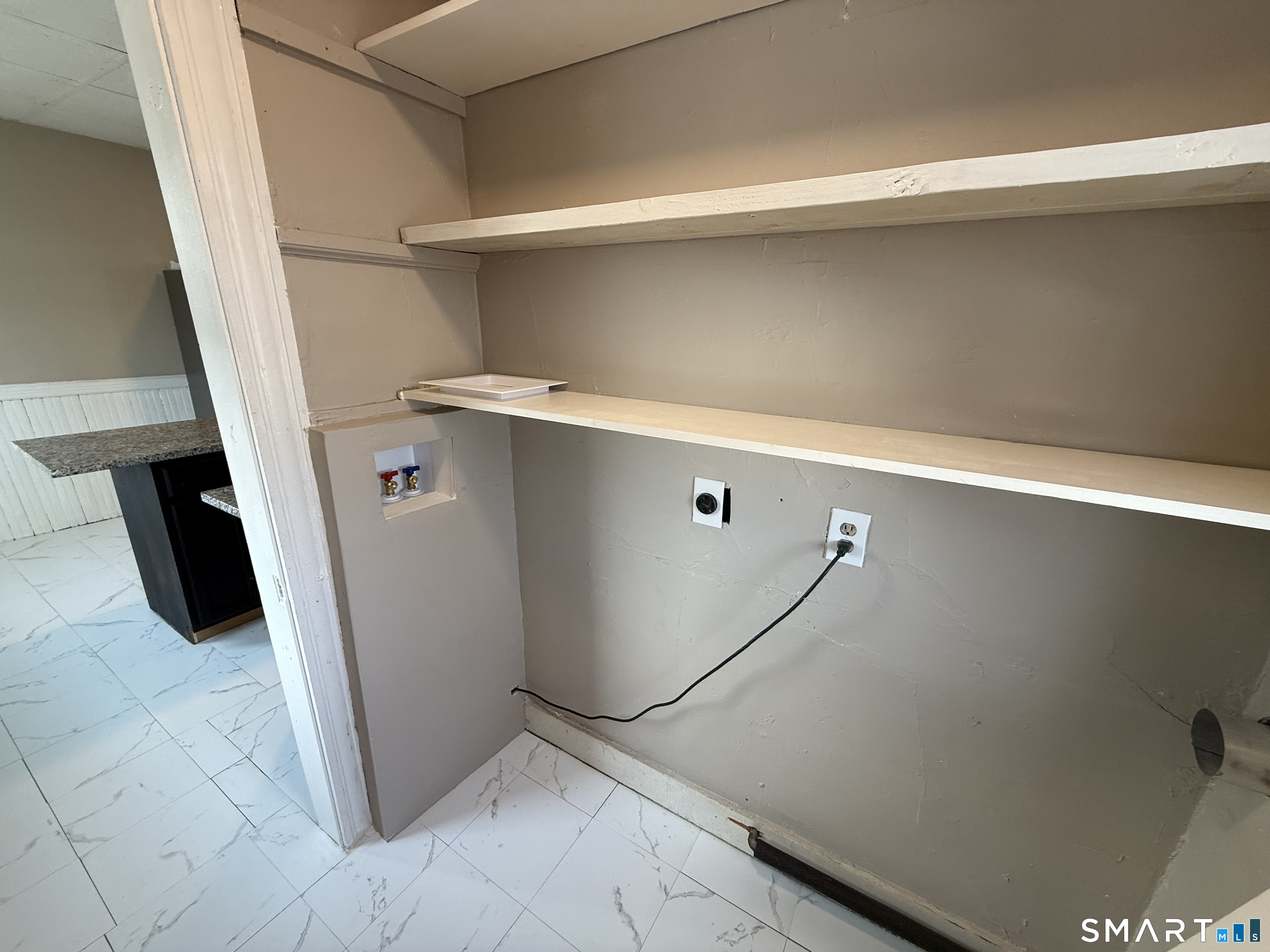 154 Daly Avenue, Unit 3 New Britain, CT 06051 - Photo 15 of 25 a view of an empty room