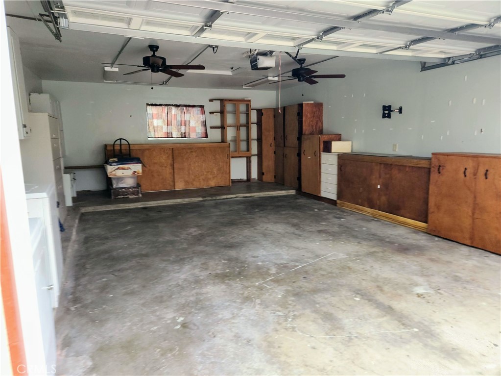 1325 West 34th Street Long Beach, CA 90810 - Photo 32 of 35 a view of a garage