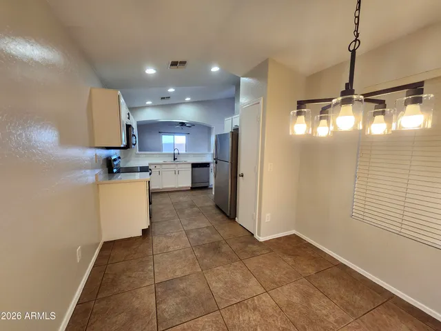 $1,900 | 23739 North El Frio Court, Sun City, AZ 85375