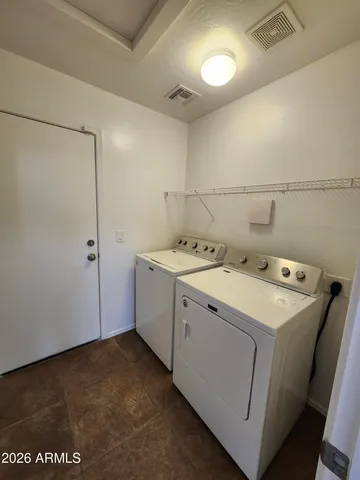 $1,900 | 23739 North El Frio Court, Sun City, AZ 85375